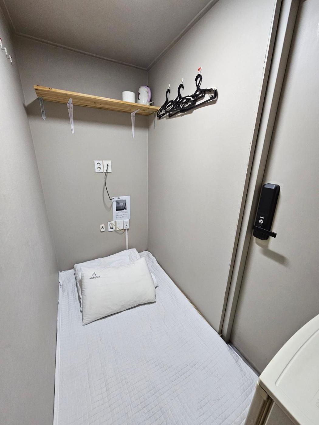 Ohmy Inn Dongdaemun ソウル特別市 エクステリア 写真